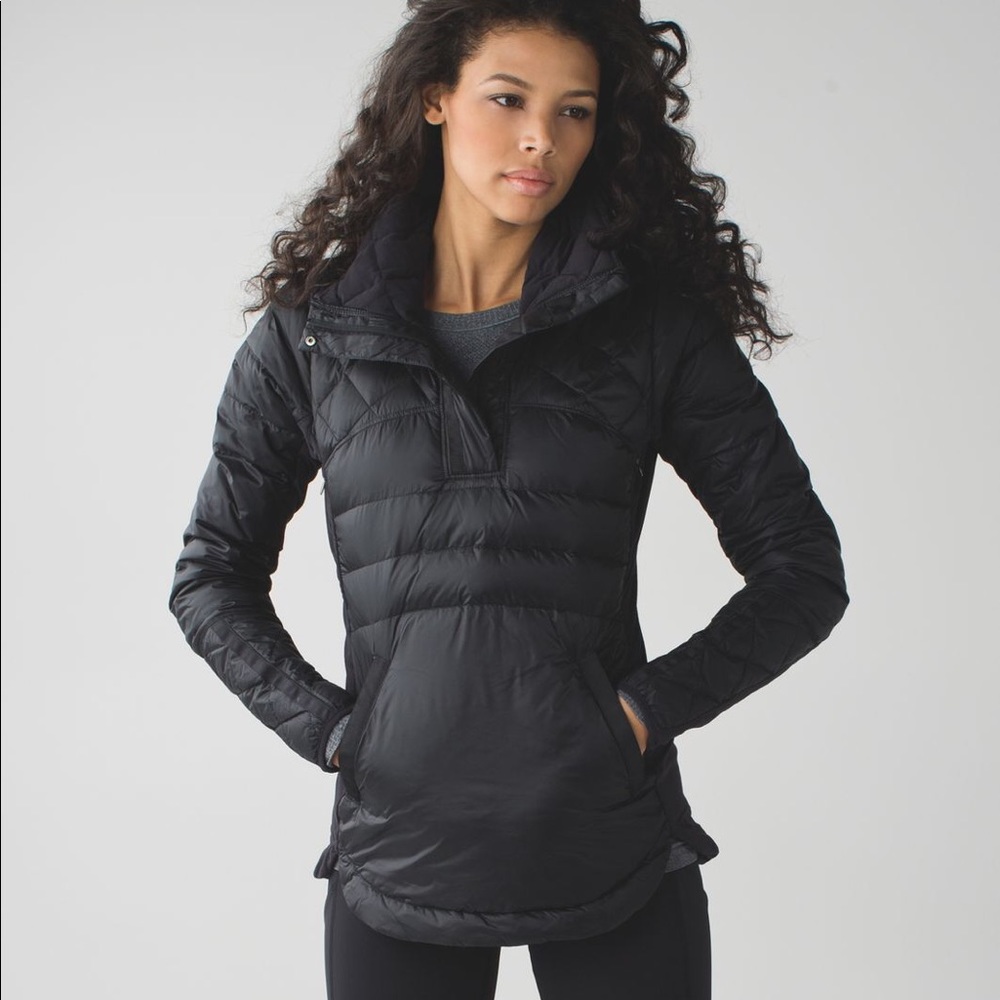 Lululemon down for a run pullover